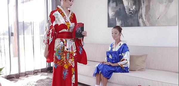  Little lesbian geisha eats out milf